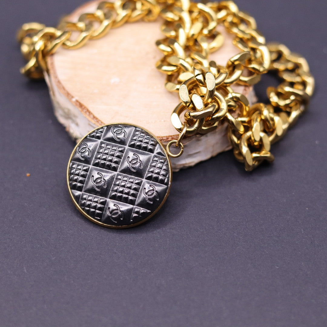 TEA Choker Necklace