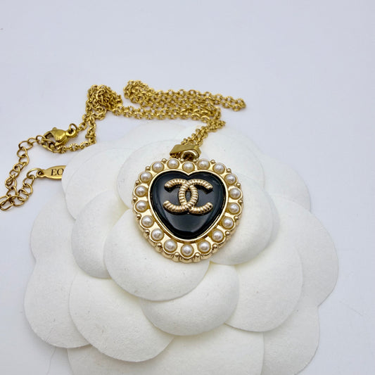 LEA · Collar artesanal