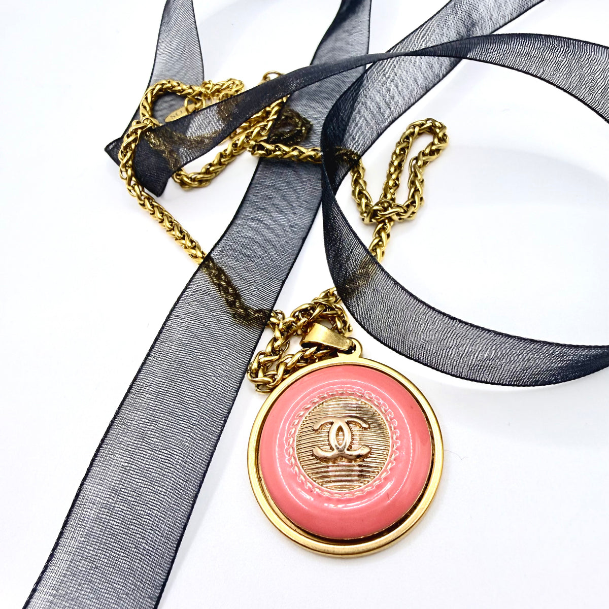 LILA· Collar artesanal