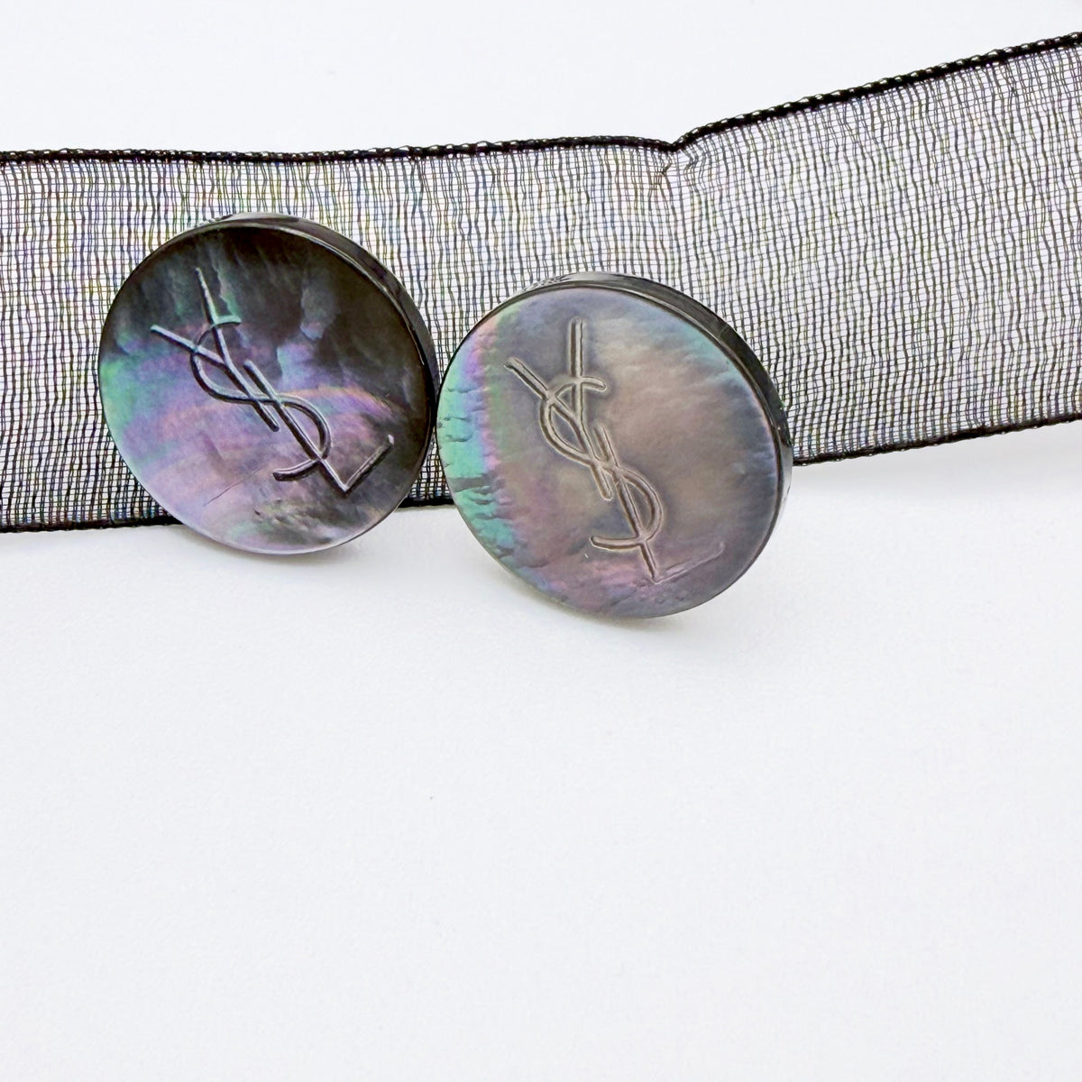 CLEA . Pendientes artesanales
