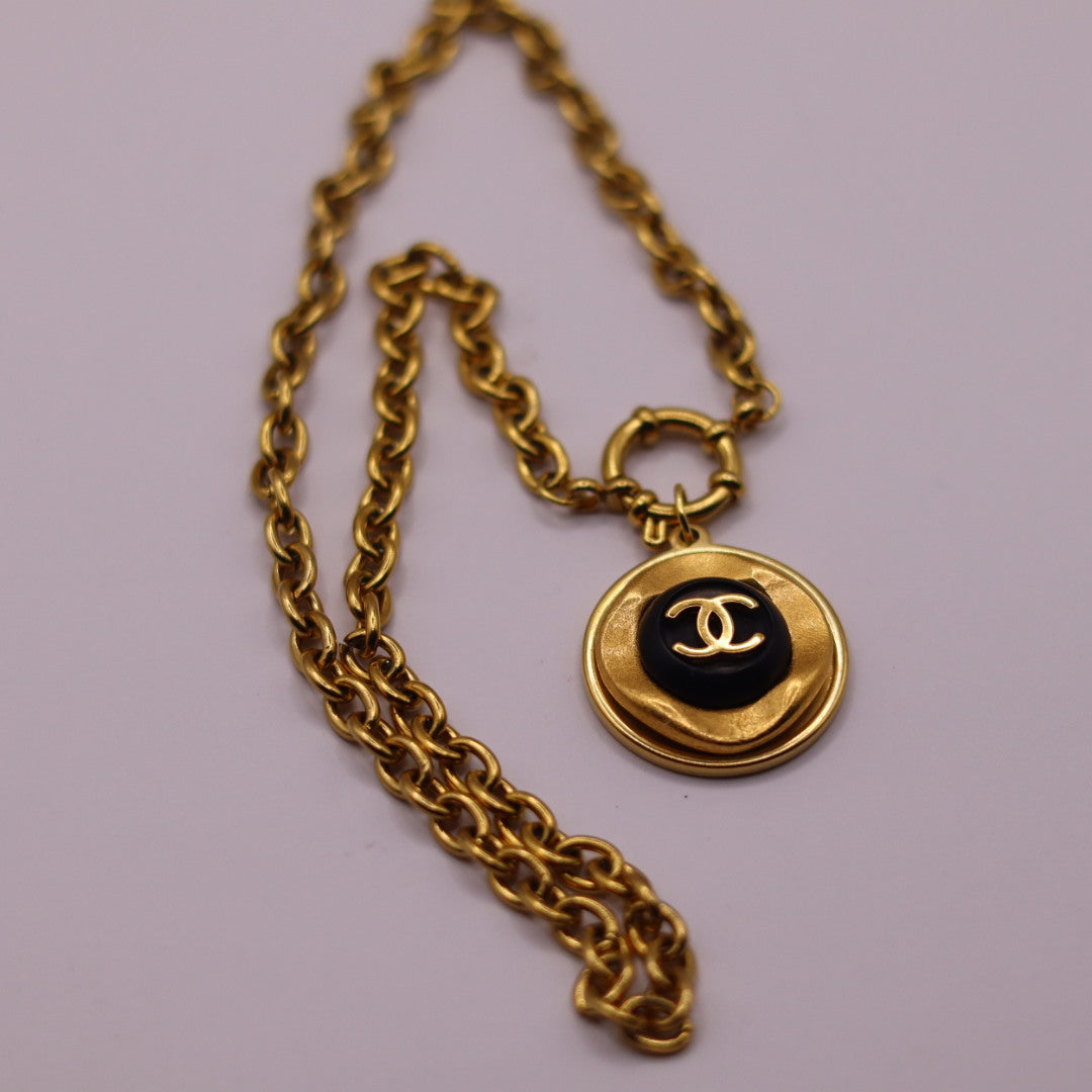 PSYCHE necklace