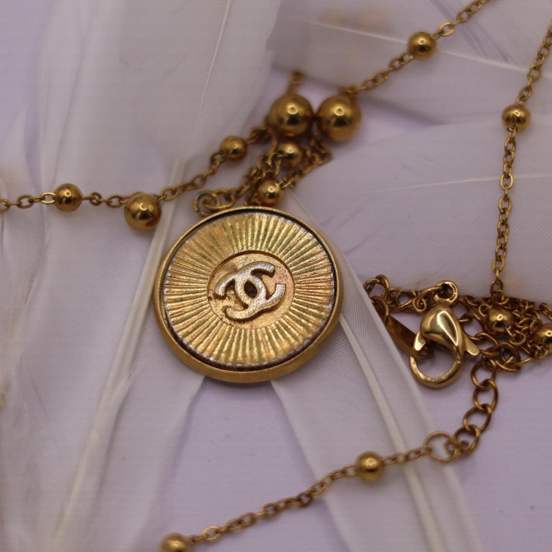 FEME necklace