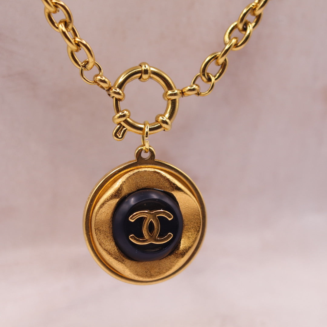 PSYCHE necklace