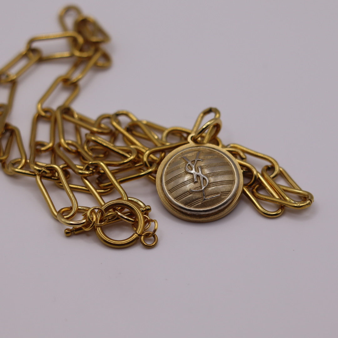 ENIO necklace