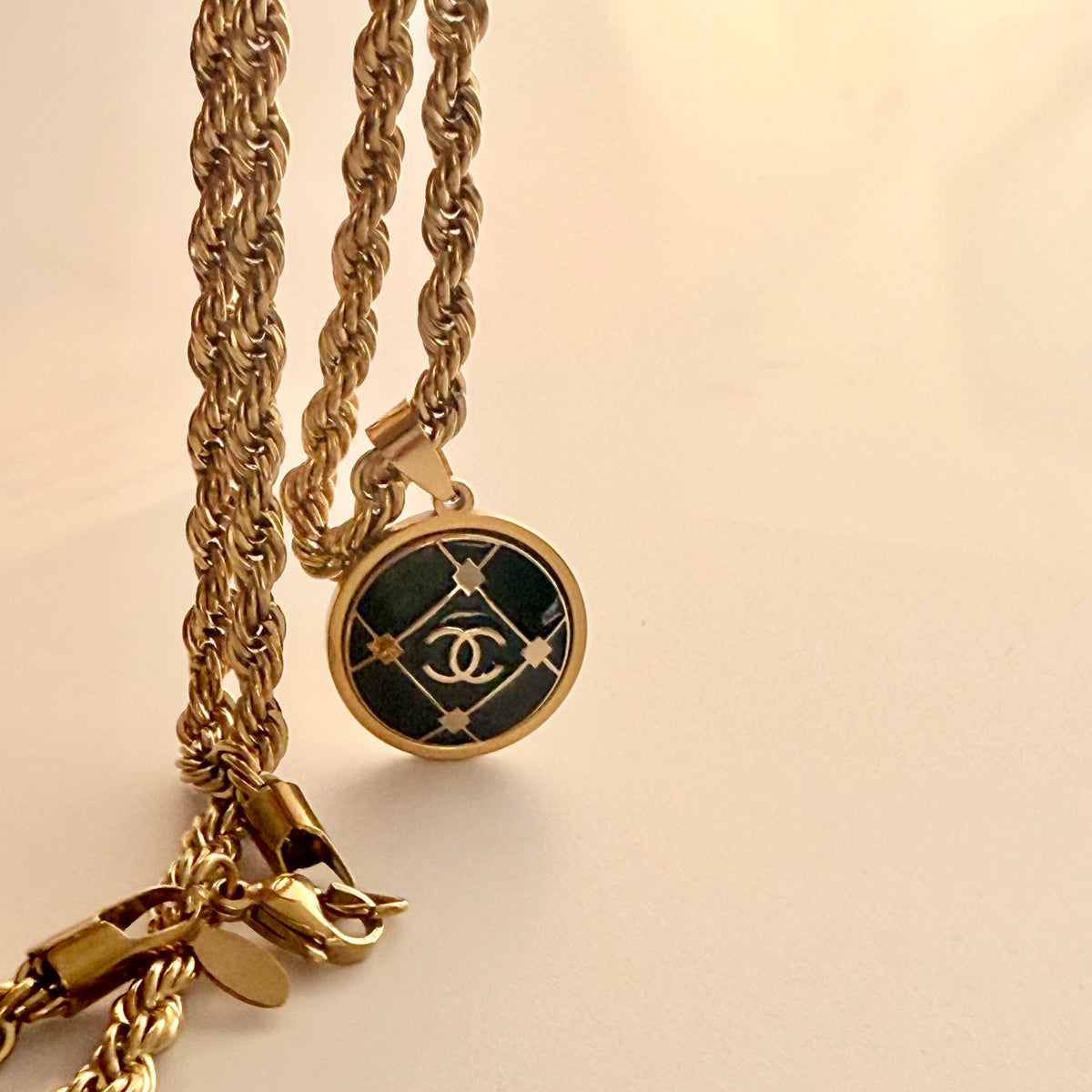 Collar ALEO