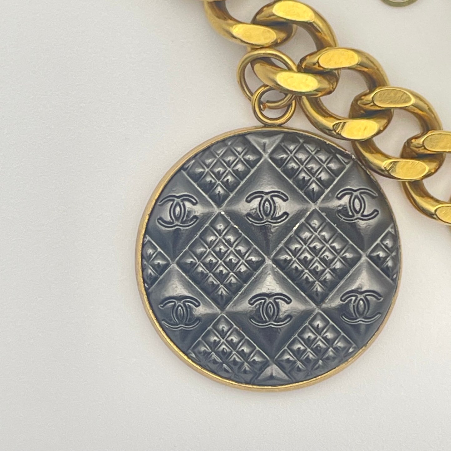 TEA Choker Necklace