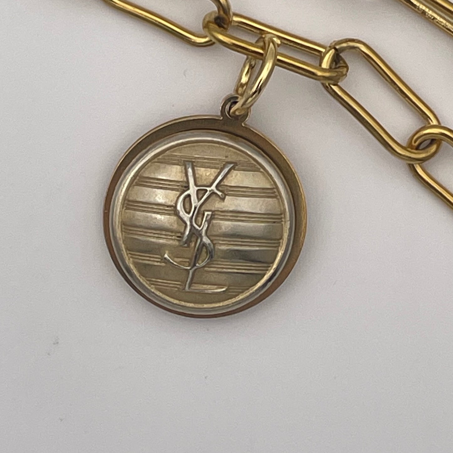 ENIO necklace