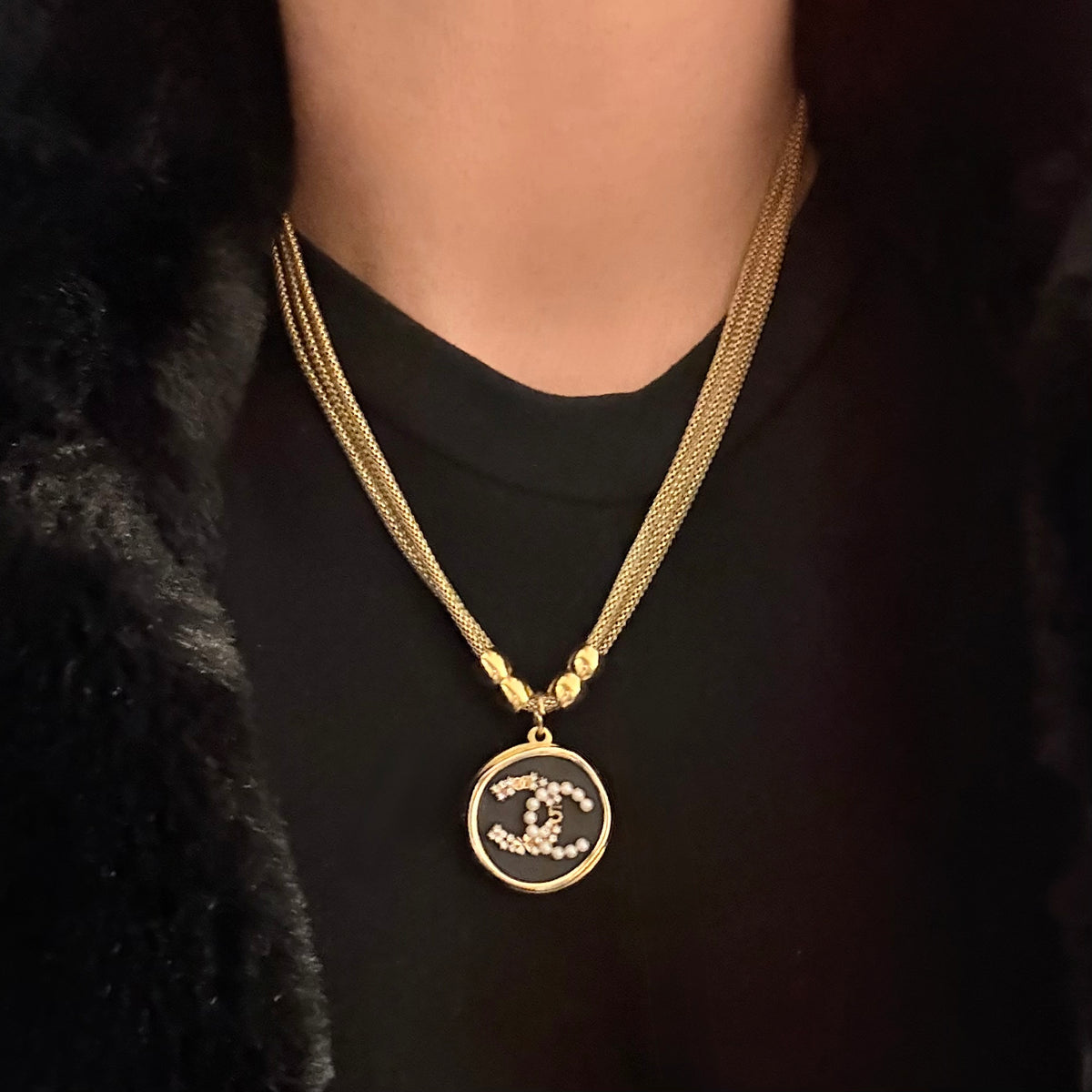 Joya artesanal GAIA, elegante y sostenible