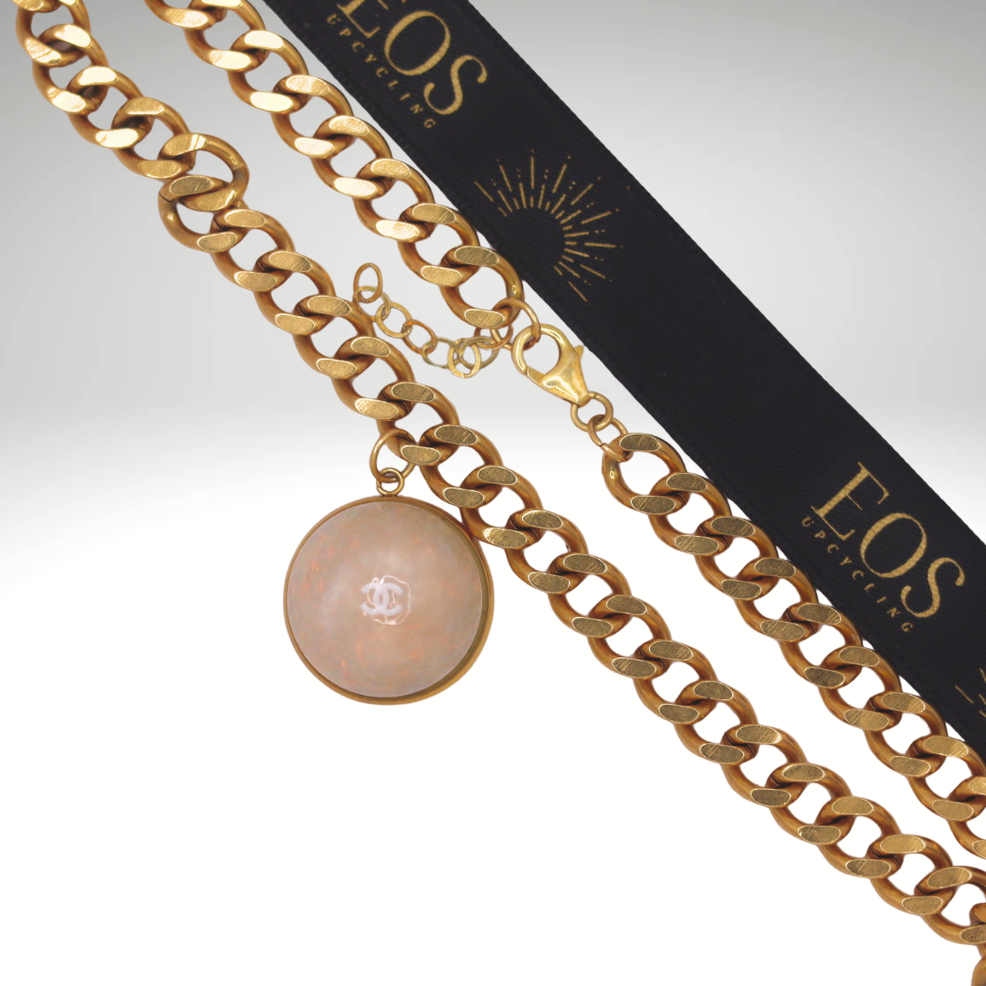 MENAE necklace