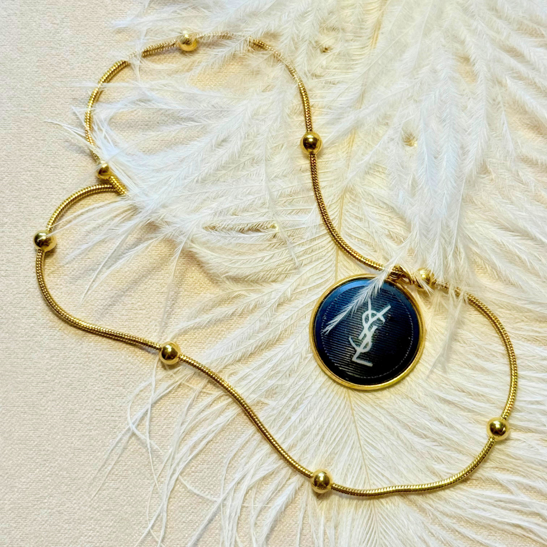 Collar PISTIS