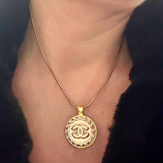 Collar ETRA
