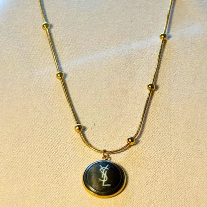 Collar PISTIS