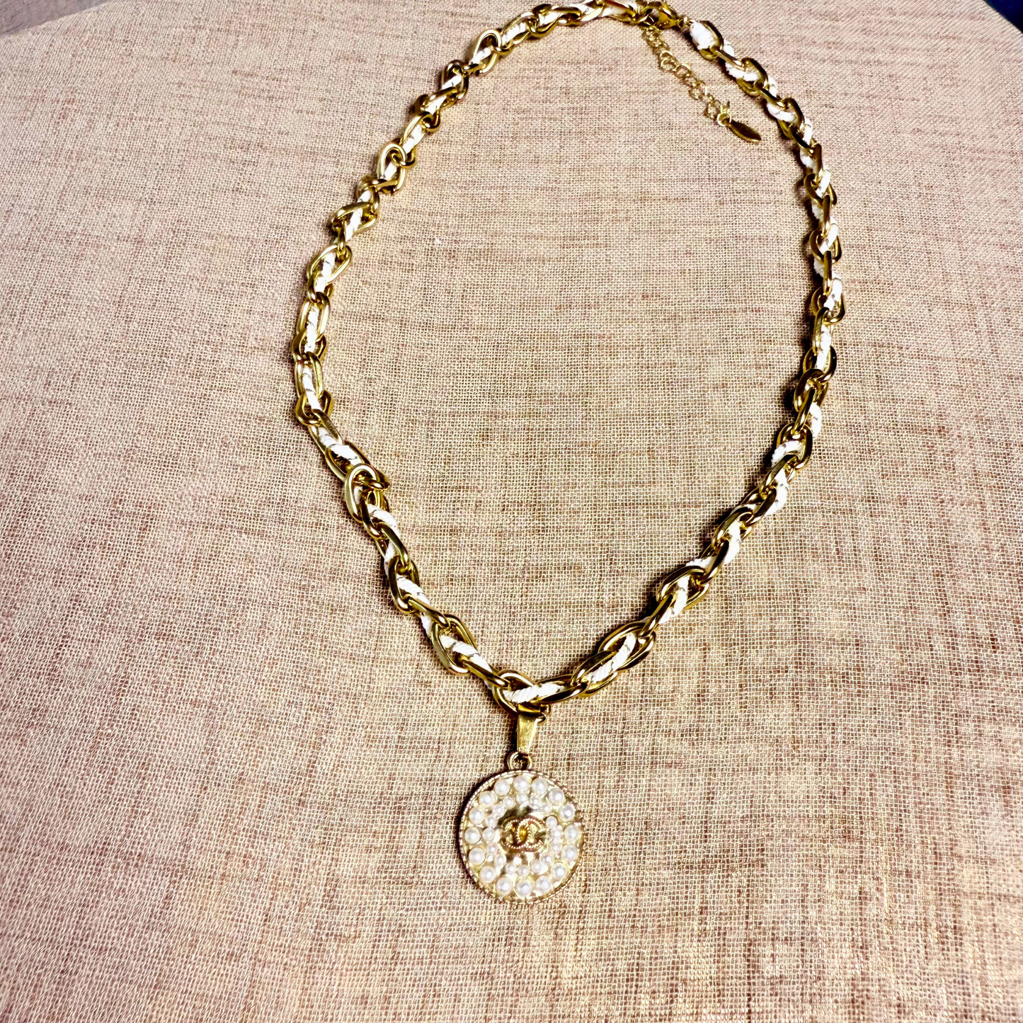 Collar MUSA