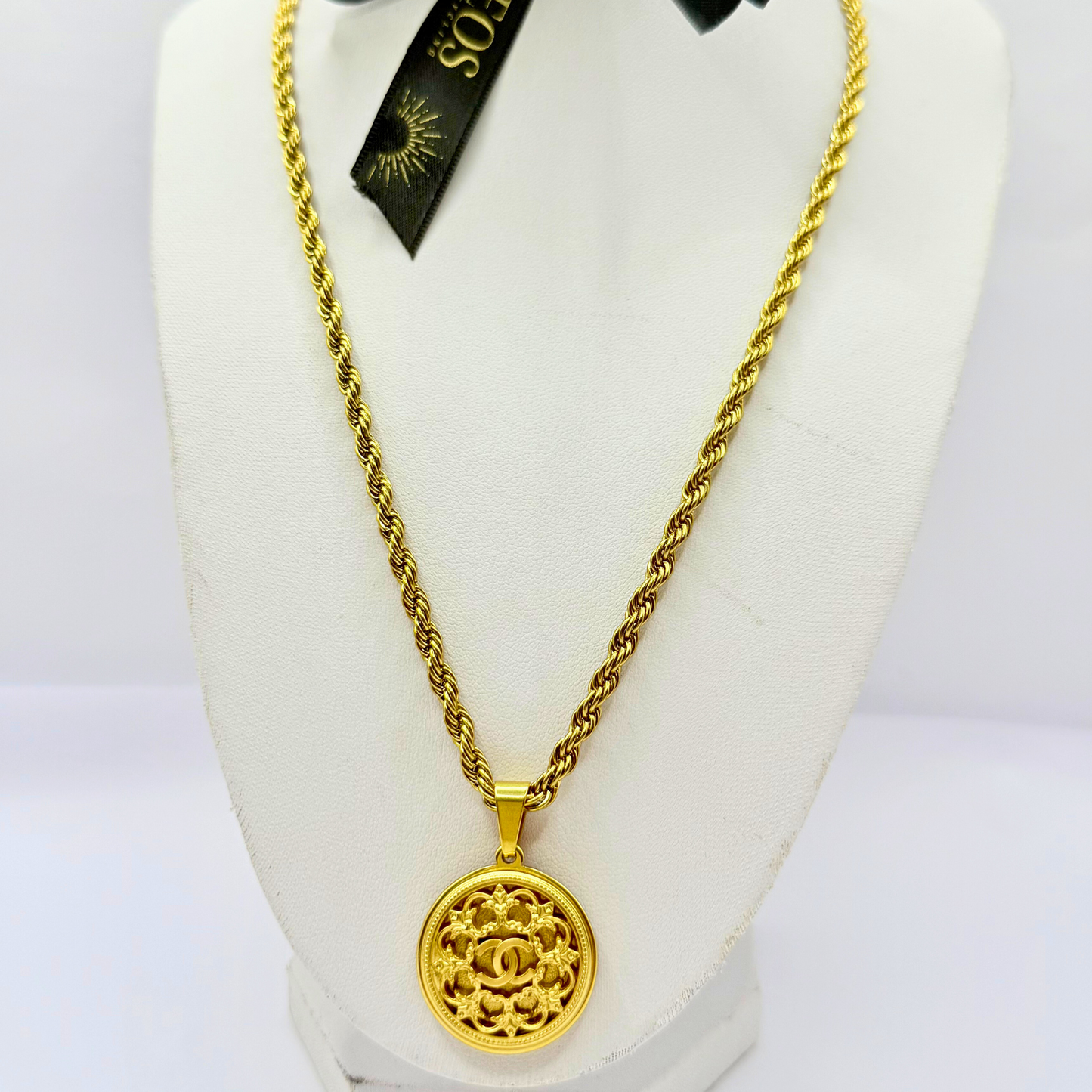 Collar ADEFAGIA