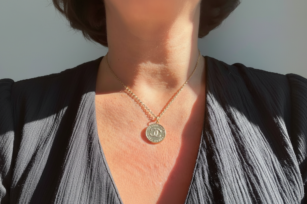 Collar artesanal ANTOQUIA , pieza única hecha a mano por EOS UPCYCLING