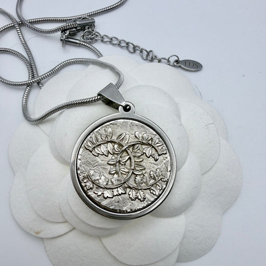 JACINDA. Collar artesanal