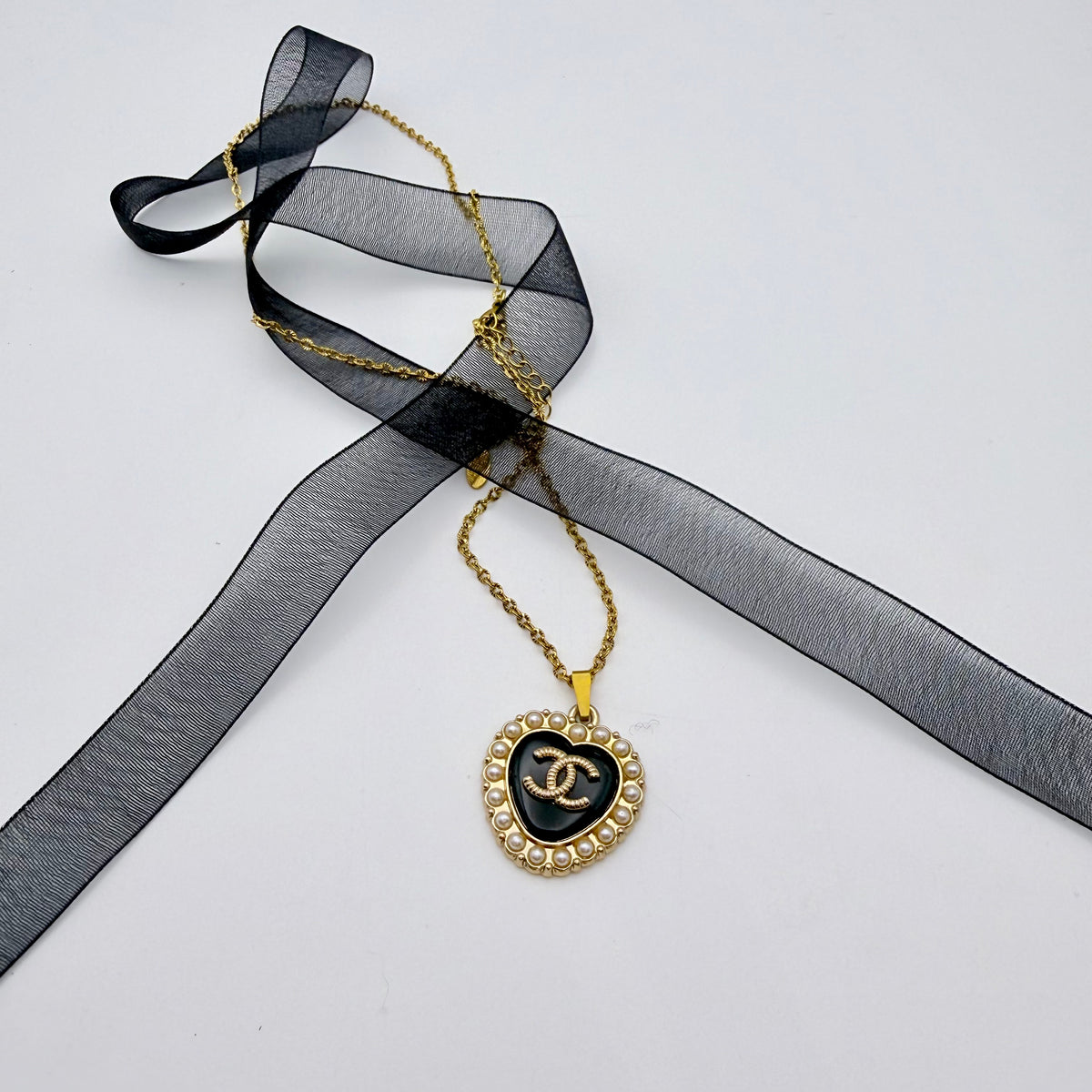 LEA · Collar artesanal
