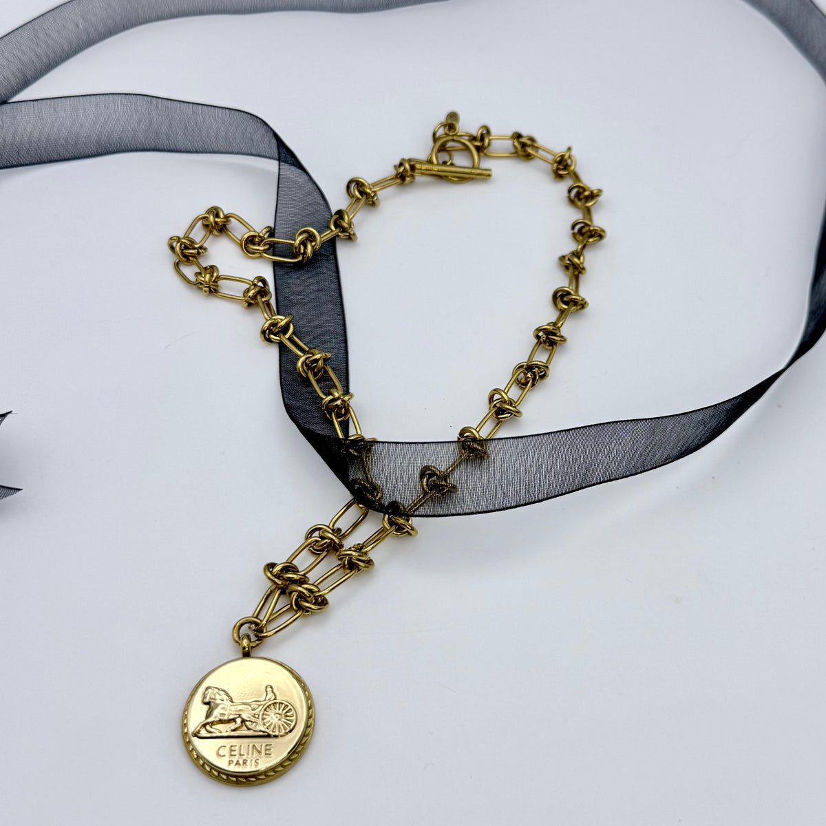 NICOLE· Collar artesanal