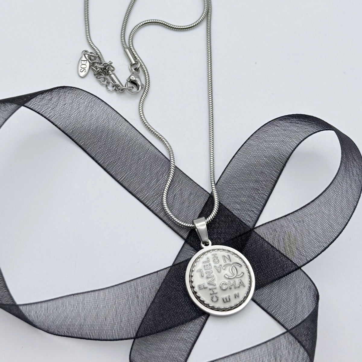 ILIANA · Collar artesanal