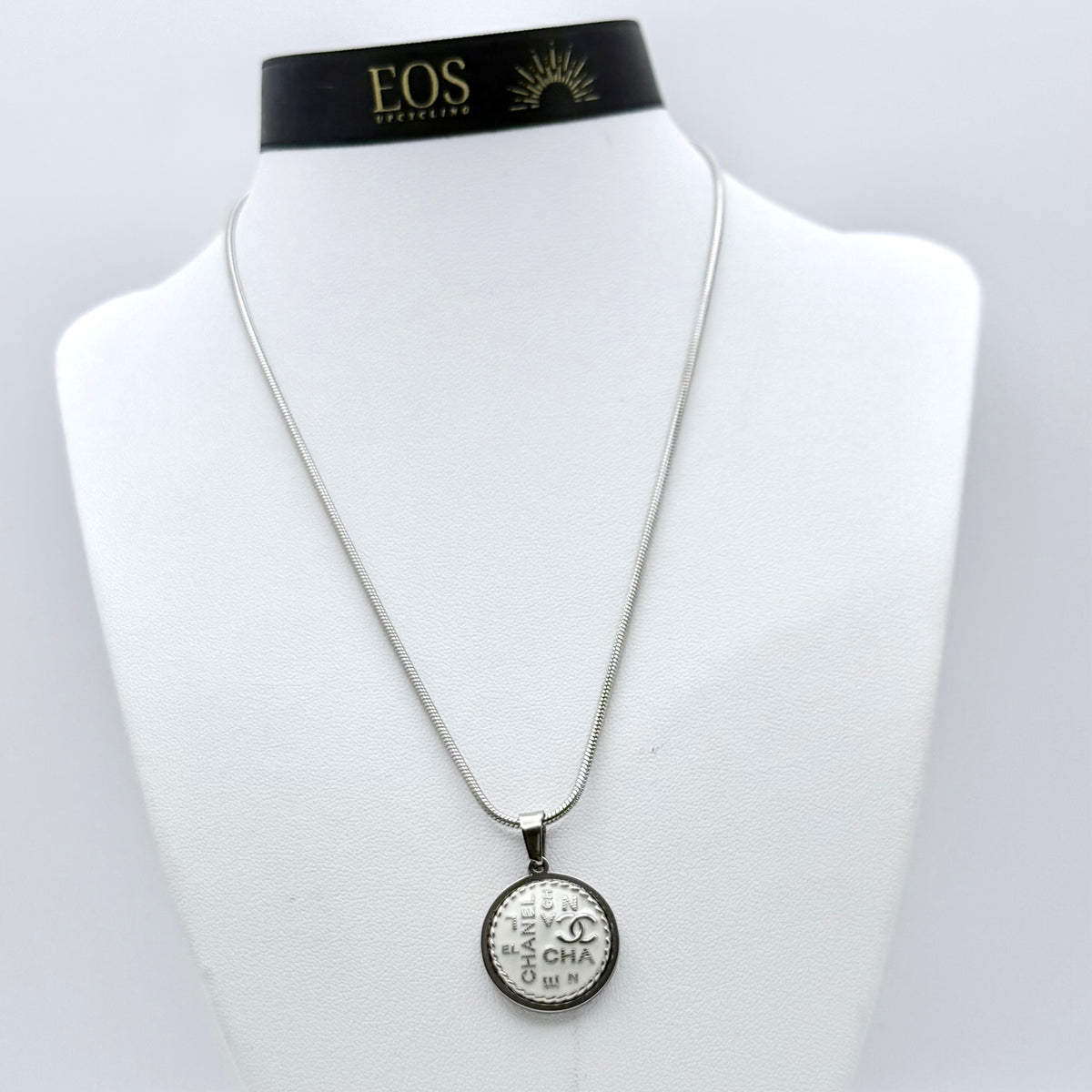 ILIANA · Collar artesanal