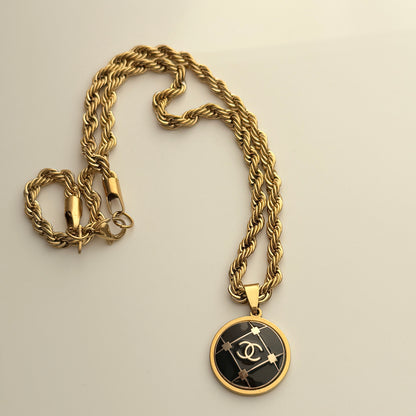 ALEO necklace