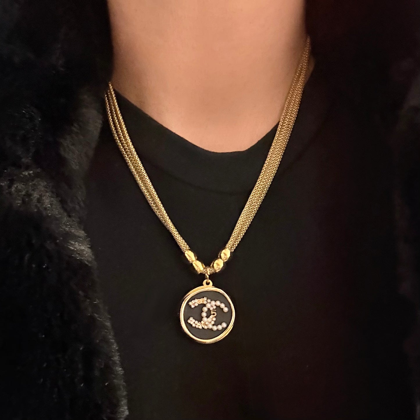 Joya artesanal GAIA, elegante y sostenible
